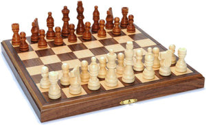 Chess: Folding Wood Travel Chess Set